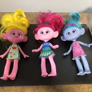 Dreamworks Troll Dolls‎ (3) 2022